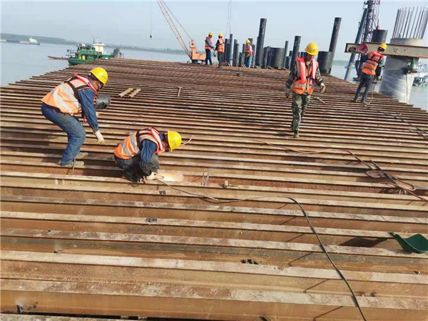 湖南拓天路橋工程機(jī)械有限公司,湖南路橋設(shè)施設(shè)計(jì),湖南路橋設(shè)施銷售,路橋建設(shè)