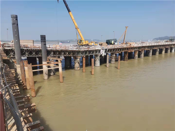 湖南拓天路橋工程機(jī)械有限公司,湖南路橋設(shè)施設(shè)計(jì),湖南路橋設(shè)施銷售,路橋建設(shè)