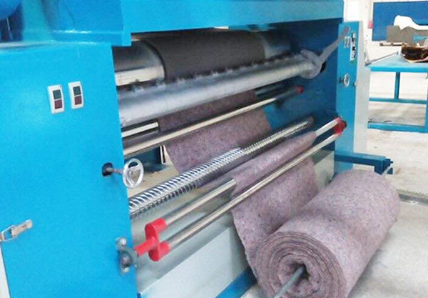 PUR熱熔膠復(fù)合機(jī)的知識(shí)你知道多少